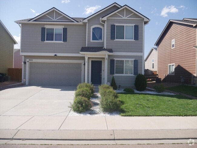 Building Photo - 2 Story Stunner in Widefield - $2750/Mos P... Rental