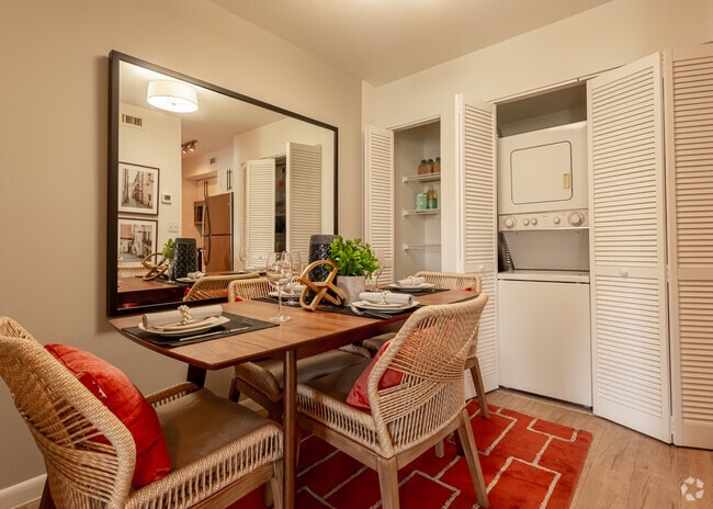Unit A1-102: 1 BDR / 1 BA - 700 SqFt