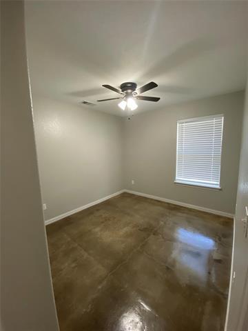 1017 S Scullin Ave
