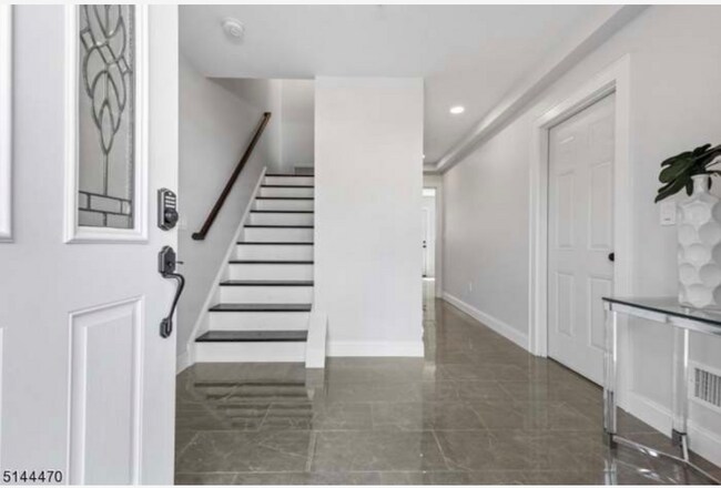 Photo - 22 Arcadia Pl