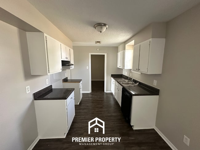 Photo - 4276 Cary Hill Dr