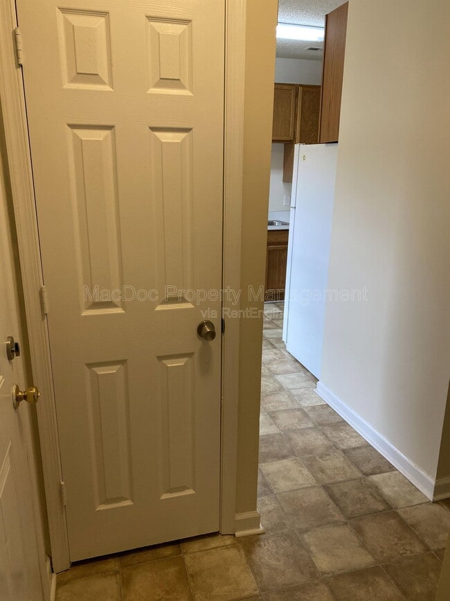 Photo - 2909 Broyhill Ct