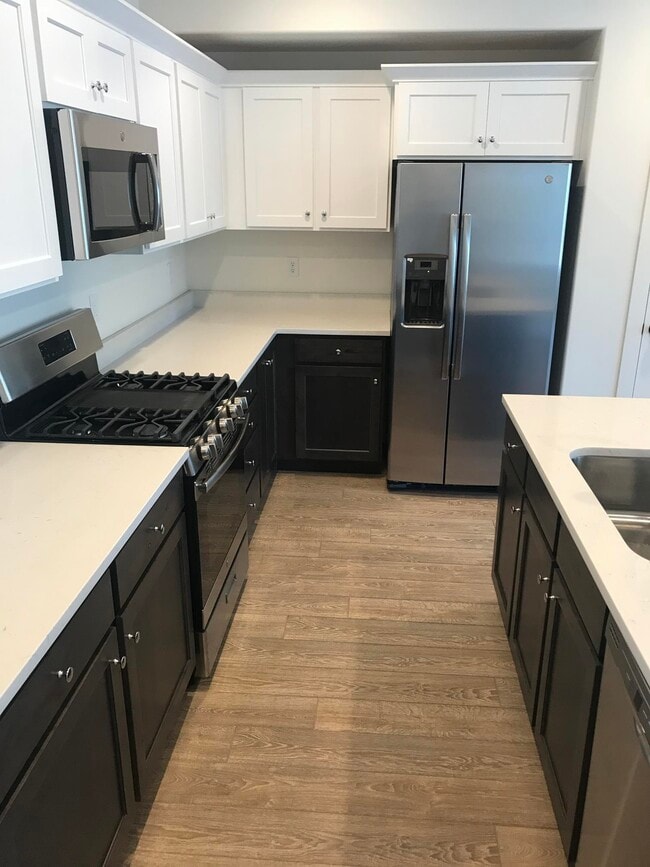 Photo - 2972 S Richmond St