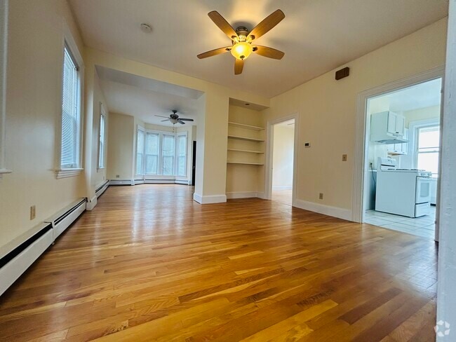 Building Photo - 19 Gooding St Unit 2 Rental