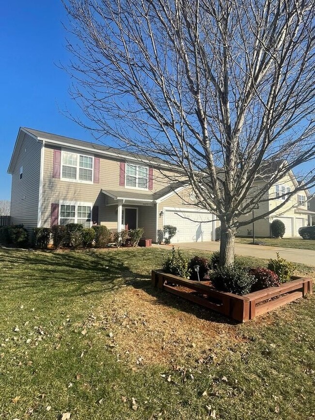 Photo - Charming home in Indian Land.