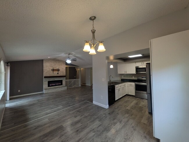 Photo - 2128 Beacham Dr