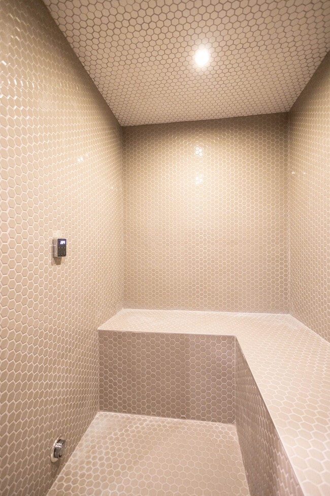 The Hiatus Apartments Beachwood, OH