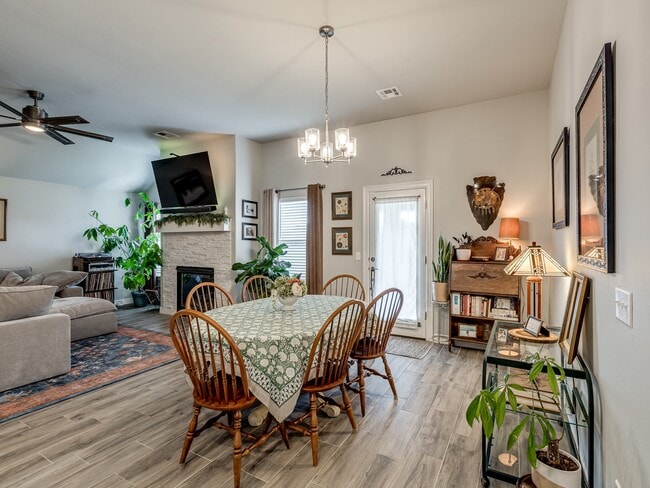 Photo - 9209 Anaum Ln