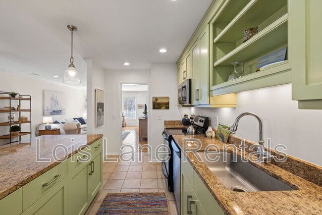 Photo - 164 Queen St