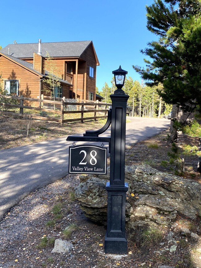 Photo - 28 Valley View Ln