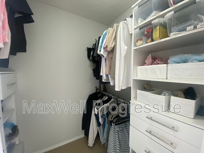 Photo - 2051 Towne Centre Blvd NW