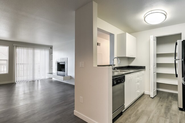 Edgewater Apartments
