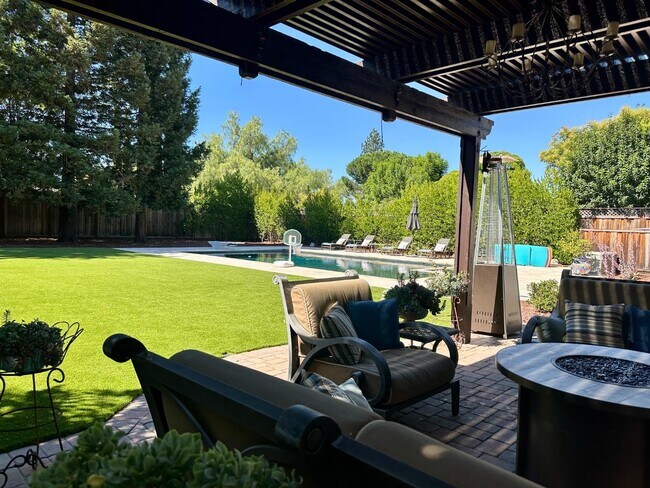 Photo - 14421 Lenray Ave