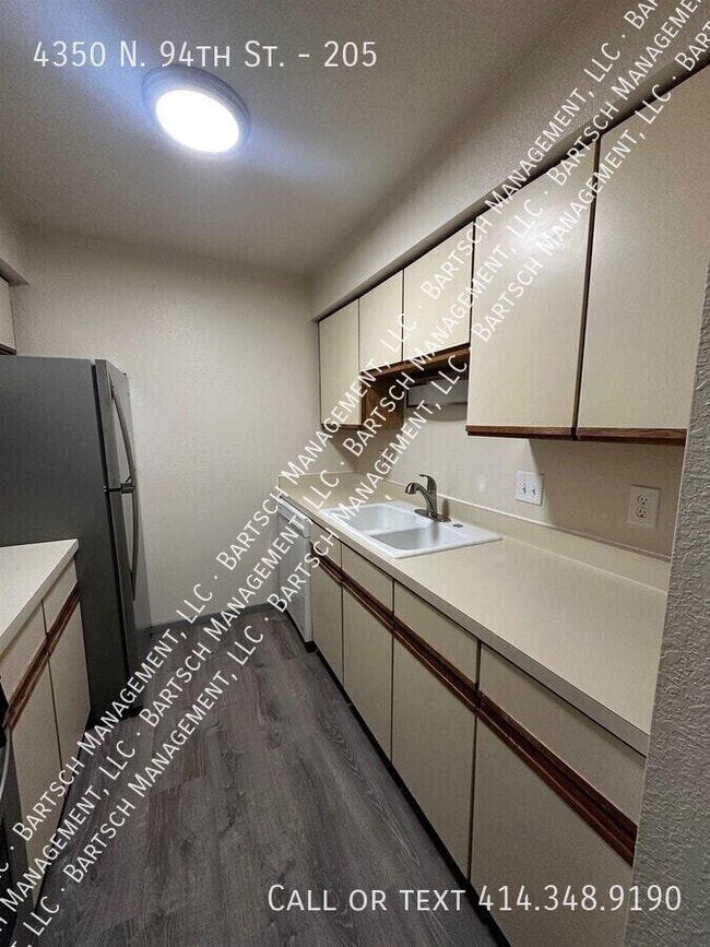 Photo - 4350 N 94th St Unit 205