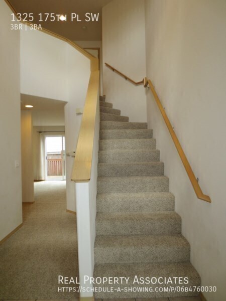 Photo - 1325 175th Pl SW