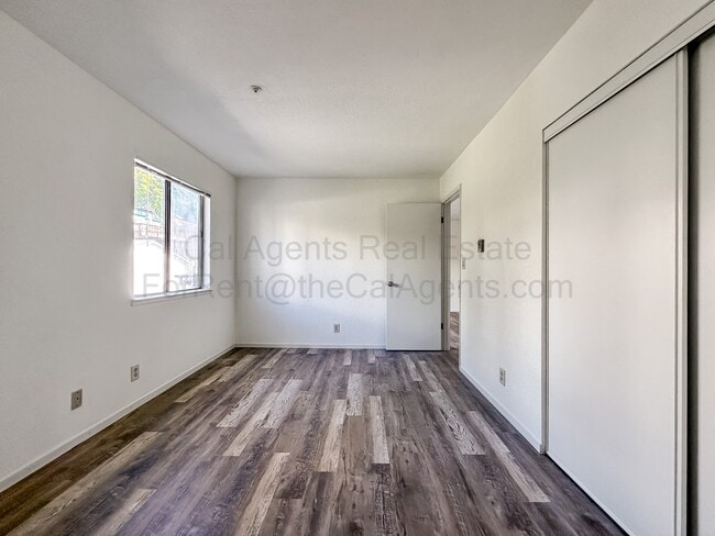 Photo - 3648 Grand Ave