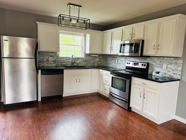 Photo - 1733 SW 32nd Ln