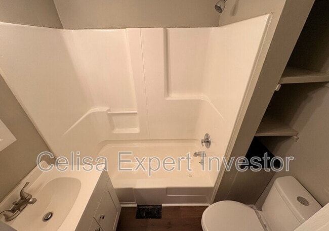 Photo - 3609 S Harrison St