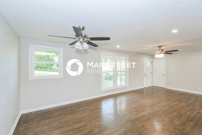 Photo - 4 Bedroom Pet-Friendly Home in NASHVILLE, ...