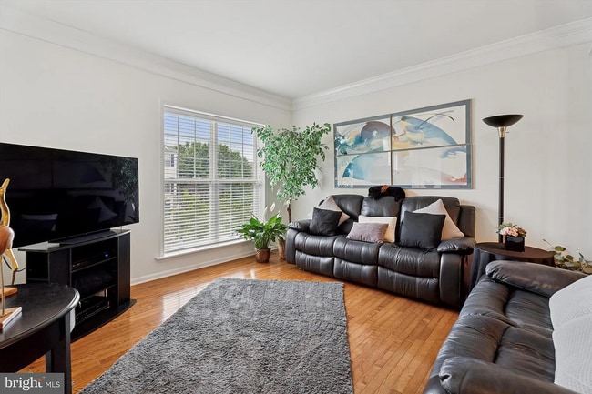 Photo - 204 Hudson Dr