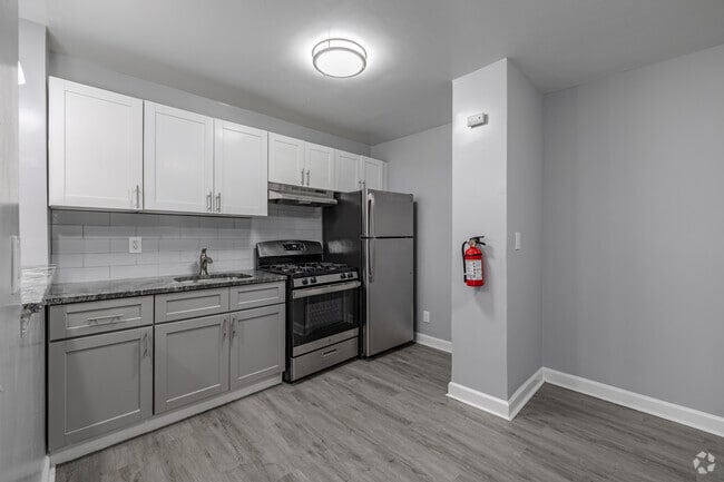 2BR, 1BA - 950SF - Kitchen - Haledon Estates Apartments
