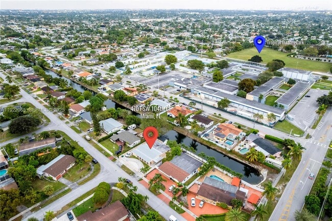 Photo - 4701 SW 104th Ct Unit 1