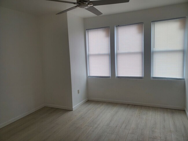 6040 Ogontz Ave Unit 2nd Floor