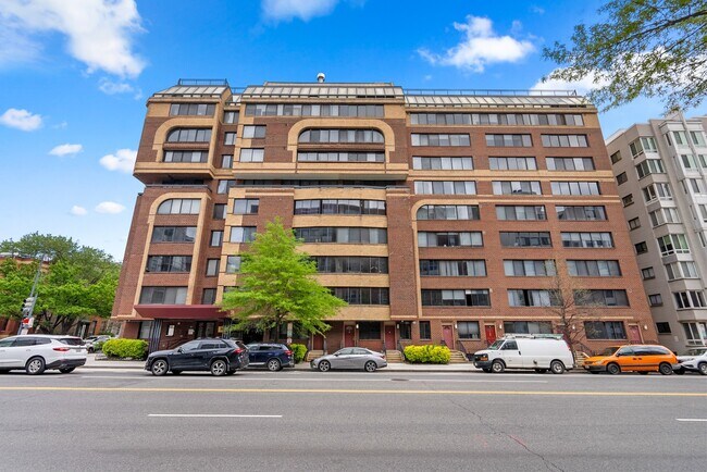 Photo - 1245 13th St NW Unit 600