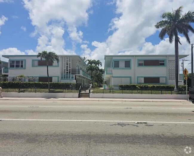 Building Photo - 6494 Collins Ave Unit 34 Rental