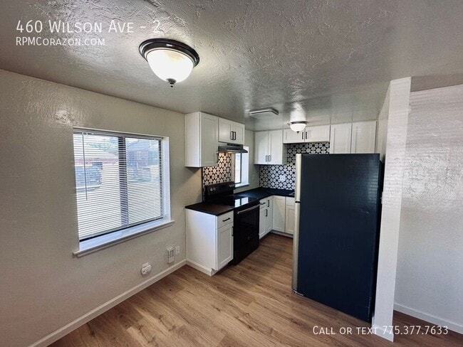 Photo - 460 Wilson Ave Unit 2