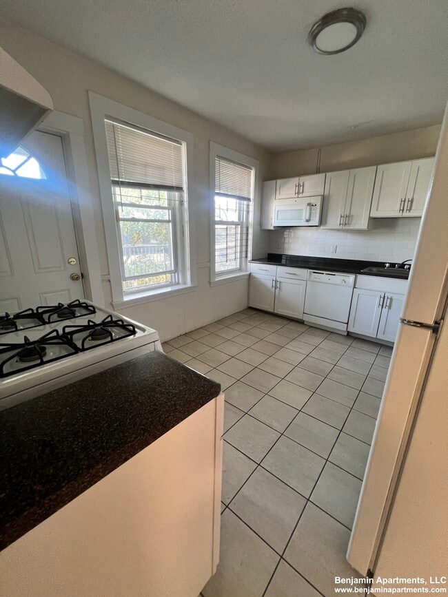 Photo - 13 Barrows St Unidad 6