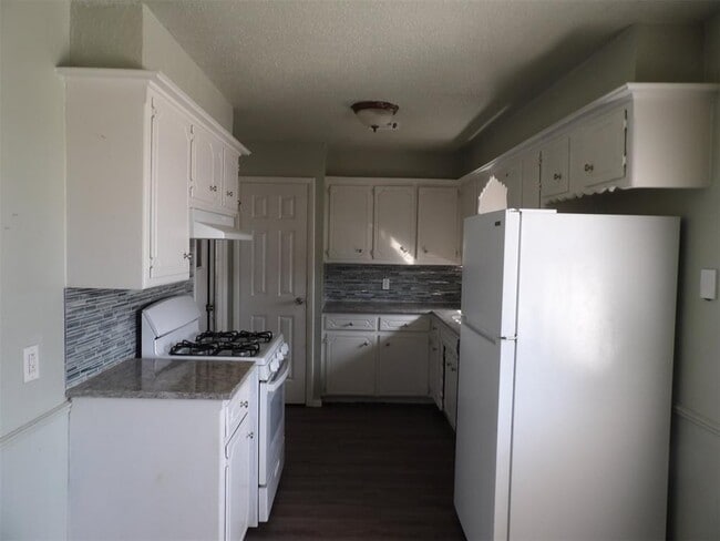 Photo - 624 N Dillon Ave