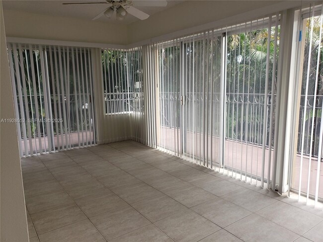 Photo - 4850 SW 63rd Terrace Unidad 222