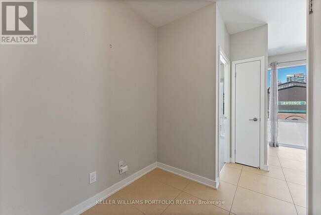 Photo - 3 Market St. Unité 404