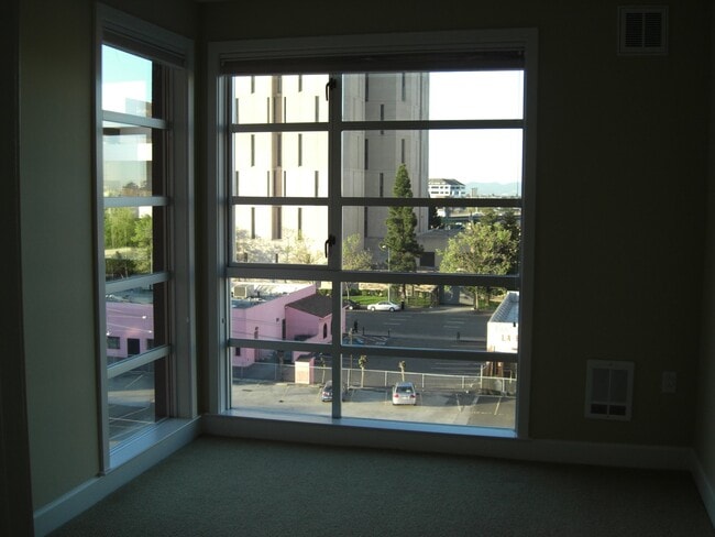 Photo - 585 9th St Unidad 529