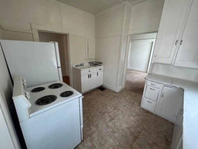 Photo - Downtown Living!