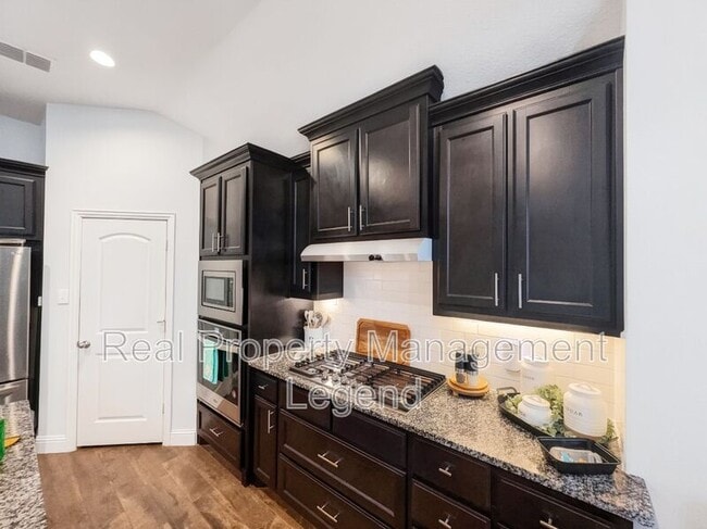 Photo - 417 Cooper St