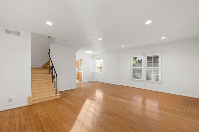 1209 Orange Grove Ave Unidad 5