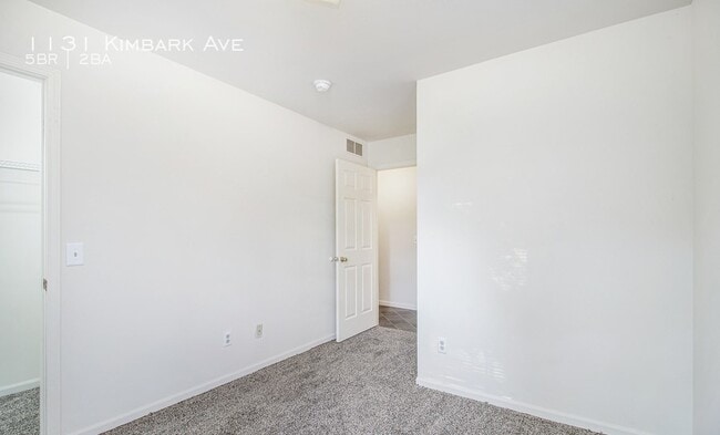 Photo - 1131 Kimbark Ave Unit 1131