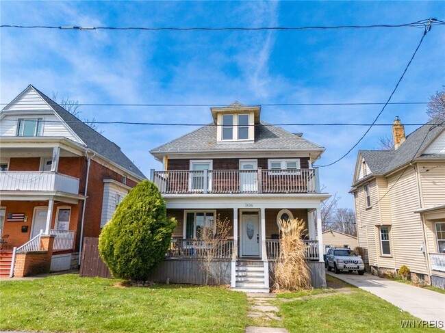 Photo - 1636 8th St Casa