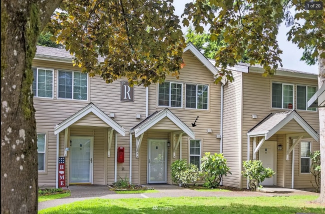 Photo - 2100 S 336th St Unidad R4