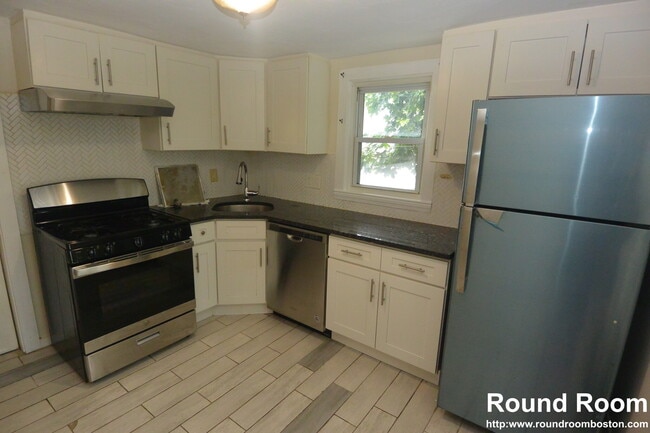 Photo - 66 Pleasant St