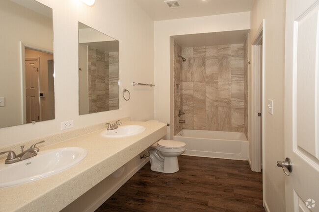 Photo - The Onix Apartments