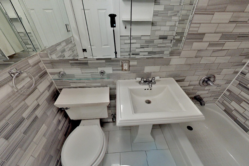 Photo - 1373 First Avenue Unit 3