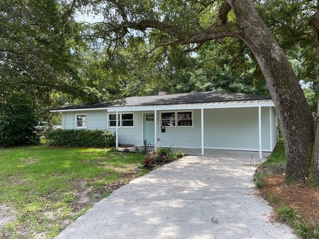 Building Photo - 5918 Hagood Ave Rental