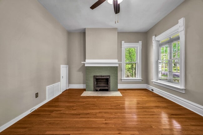 Photo - 245 NE Randolph Ave Unit A