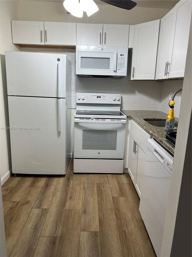 Photo - 247 Coventry K Unit 247