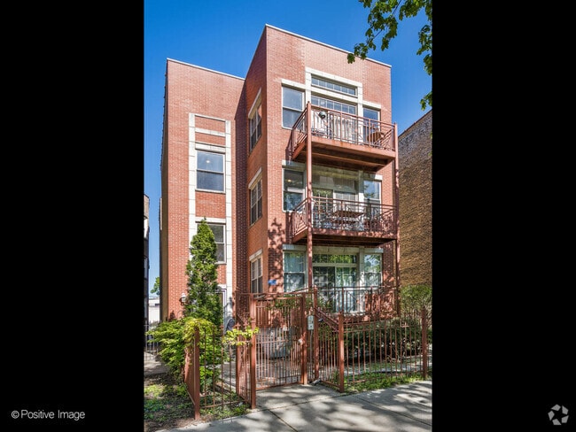 Building Photo - 6507 N Bosworth Ave Rental