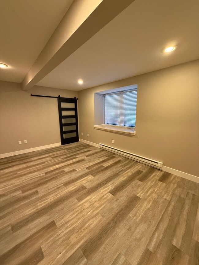 Photo - 403 W Main St Unit B