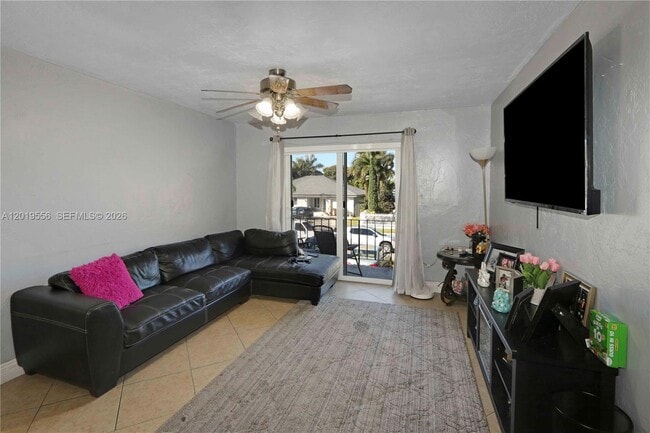 Photo - 1275 W 35th St Unit 45B